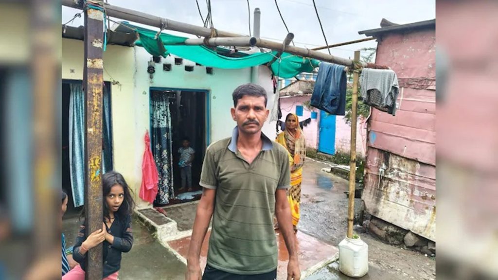 बीमार महिला को अस्पताल पहुंचाया तो जेल में काटने पड़े 13 महीने, इंसानियत की मिली सज़ा?