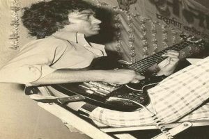 Bhupinders-star-shone-with-Aakhri-Khat-won-hearts-with-Raat-Meherbaan!