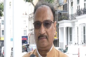 Expats-eager-to-meet-Modi-in-Britain-visit-will-be-historic!