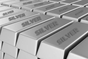 Good-news-for-silver-buyers-price-drops-by-Rs-2900-per-kg!