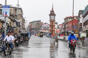 Heavy-rain-in-Jammu-and-Kashmir-schools-closed-in-Reasi-and-Rajouri