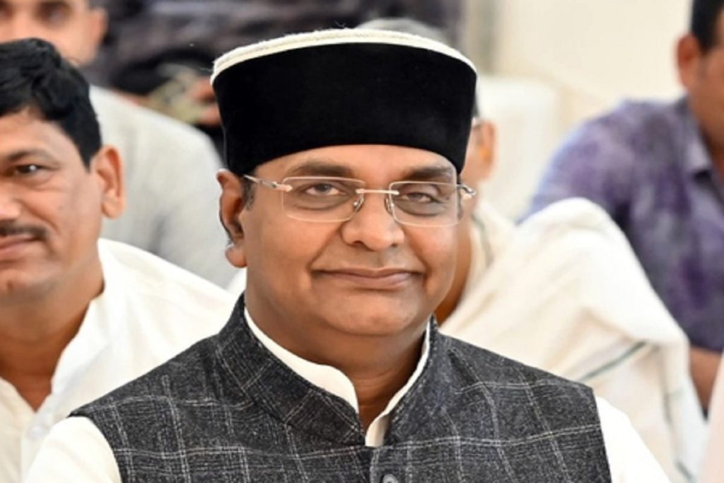 मध्य प्रदेश: जीतू पटवारी गलती के लिए माफी मांगे-विश्वास सारंग​!