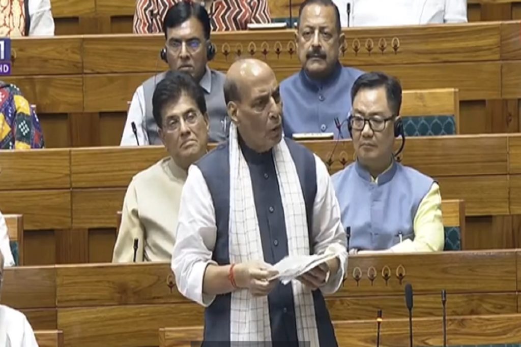 संसद की कार्यवाही शुरू होते ही विपक्ष का हंगामा, ऑपरेशन सिंदूर चर्चा प्रस्तावित!