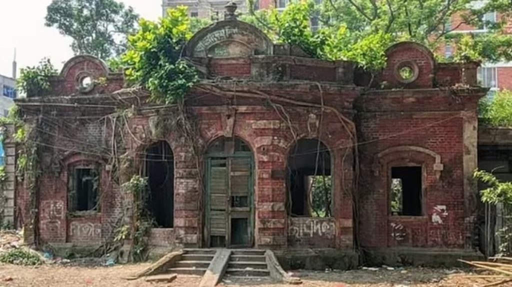 सत्यजित रे के पुश्तैनी घर को तोड़ने चला बांग्लादेश, भारत ने जताया खेद !