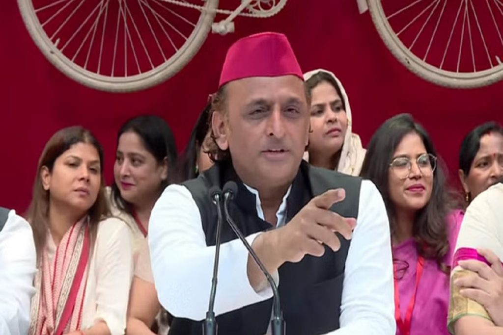 UP: अखिलेश यादव के पूजा ब्राह्मणों का बहिष्कार होगा, समाज ने किया ऐलान!