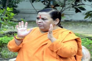 Uma-Bharti-reached-the-shelter-of-Mahakal-told-the-difference-between-Hindu-nation-and-Hindu-state!