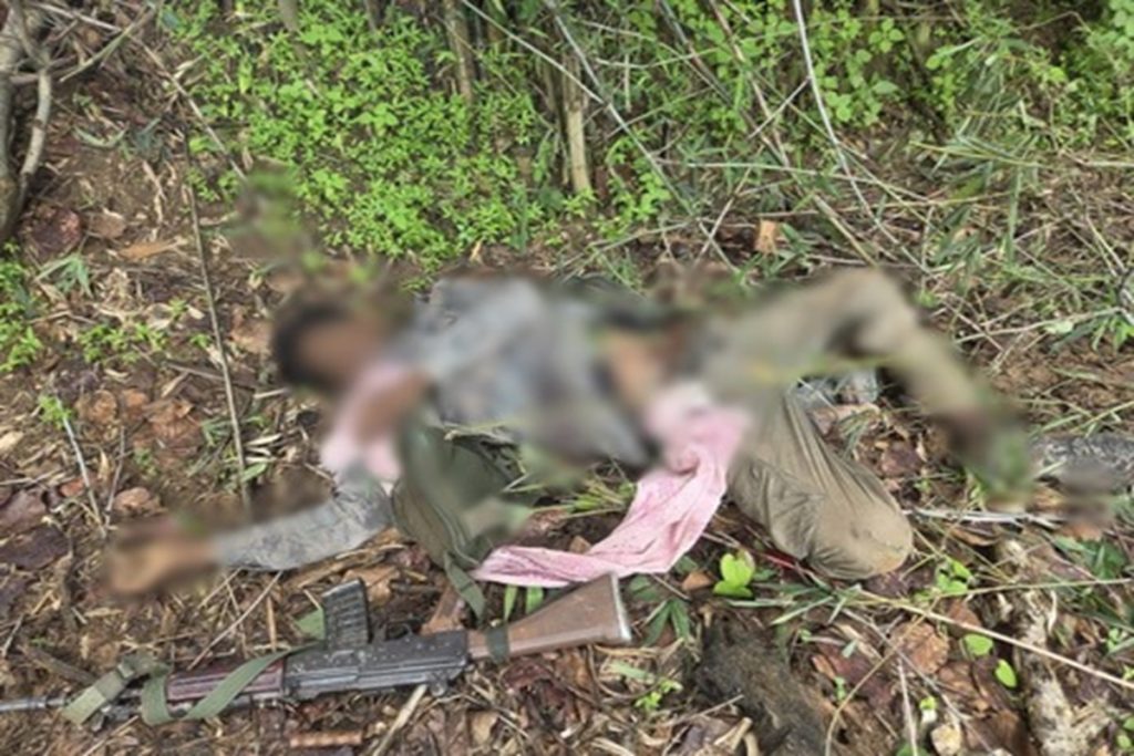 गुमला में मुठभेड़: झारखंड जन मुक्ति मोर्चा के तीन उग्रवादी ढेर!