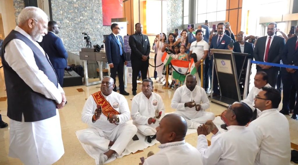 त्रिनिडाड और टोबैगो में भोजपुरीया ‘चौताल’ से हुआ पीएम मोदी का स्वागत !