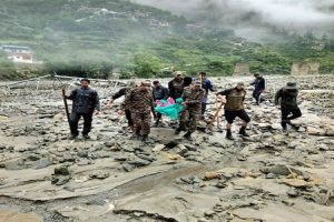50-civilians-9-soldiers-missing-in-Dharali-Army-rescue-operation-continues!