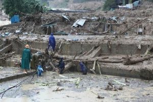 8-people-died-3-missing-due-to-floods-in-Vietnam