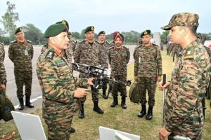 Army-Chief-reviews-security-preparedness-at-Bathinda-Military-Station!