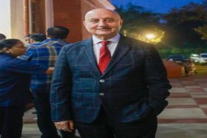 Be-it-success-or-failure-the-important-thing-is-to-move-forward-with-courage-Anupam-Kher!