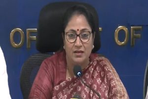 CM-Rekha-Gupta-changed-the-office-the-entire-secretariat-will-become-paperless