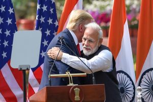 Dont-trust-America-join-BRICS-US-economists-advice-to-India!