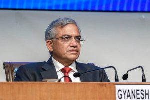 Election-Commissioners-counter-attack-on-Rahuls-allegation-reply-in-7-days!