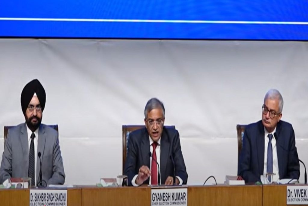 ‘वोट चोरी’ के आरोपों पर चुनाव आयोग का पलटवार, आयोग ने की प्रेस कॉन्फरेंस !