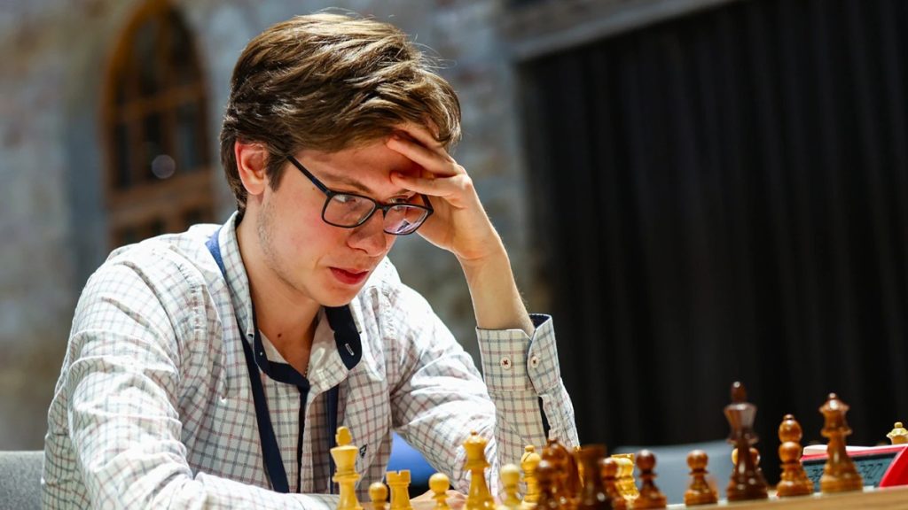 FIDE ने रोमानिया के किरिल शेवचेंको का ग्रैंडमास्टर खिताब किया रद्द!