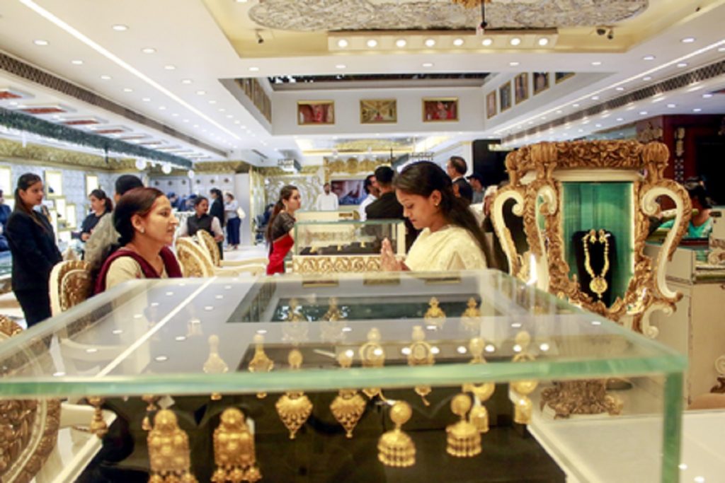 ट्रंप के बयान के बाद सोने और चांदी के दाम गिरे!