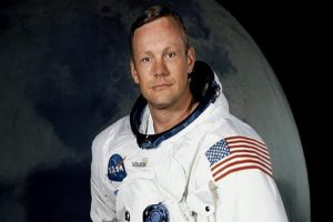 In-memory-Neil-Armstrong-the-first-man-in-the-world-to-set-foot-on-the-moon!