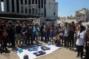 India-expresses-deep-regret-over-killing-of-journalists-in-Gaza!