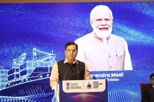 India-offers-1-trillion-maritime-investment-opportunity-to-global-players-Sonowal!