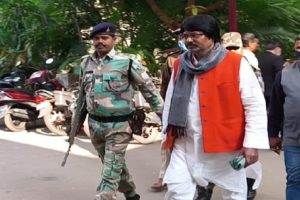 Jharkhand-Five-bouncers-of-former-minister-arrested-for-closing-mines-and-assault!