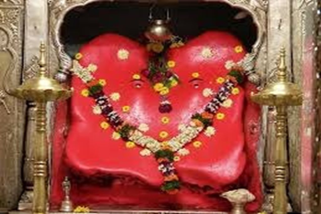 हिंदवी स्वराज्य से अंग्रेजों से संघर्ष तक का साक्षी, कसबा पेठ गणपति !