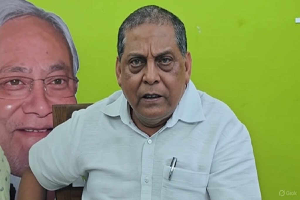 नीरज कुमार बोले- लालू प्रसाद तेजस्वी पर कार्रवाई कर पेश करें नजीर!