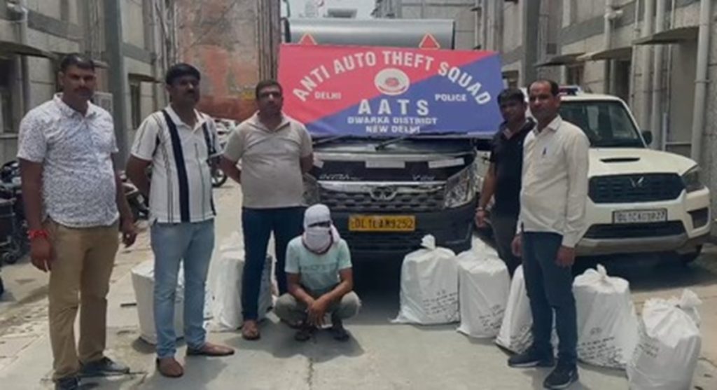 द्वारका में अवैध शराब तस्करी पर पुलिस की बड़ी कार्रवाई!