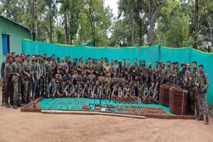 Naxalite-conspiracy-foiled-in-Chhattisgarh-huge-amount-of-arms-and-explosives-recovered!