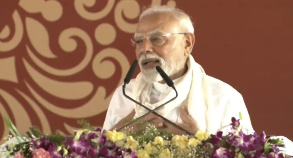 “ऑपरेशन सिंदूर की सफलता बाबा विश्वनाथ को समर्पित”