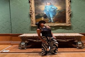 Pooja-Batras-stylish-look-spotted-at-Huntington-Library!