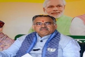 Tarun-Chughs-sarcasm-Rahul-dreams-wearing-Italian-glasses