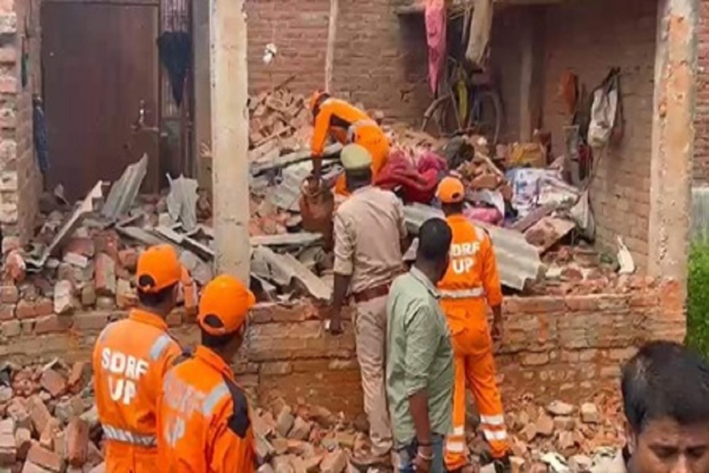 ‘लड़के ने गोला दागा, फिर धमाका हुआ’, लखनऊ विस्फोट दावा!
