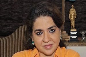 Uddhav-Thackeray-has-lost-his-cool-keeps-insulting-the-Sena-Shaina-NC!