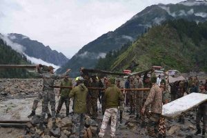 Uttarkashi-Cloud-burst-News-Live-relief-and-rescue-work-continues-in-Dharali-Harshil-many-people-missing-dead!