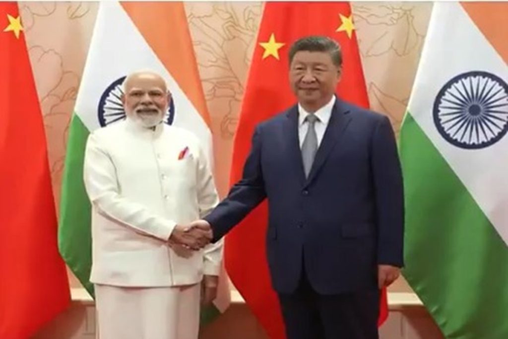 मोदी-जिनपिंग मुलाकात: “आपसी विश्वास और सम्मान से आगे बढ़ेंगे रिश्ते”