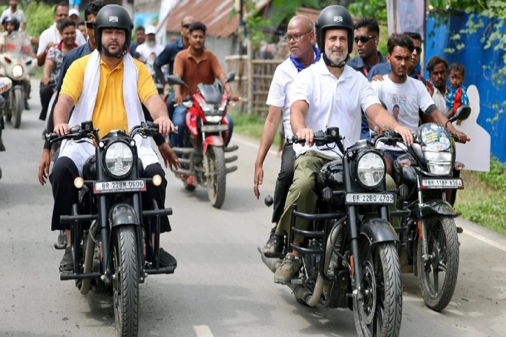 सीडब्ल्यूसी बैठक के बीच अमित मालवीय बोले, कांग्रेस राजद से अलग राह! 