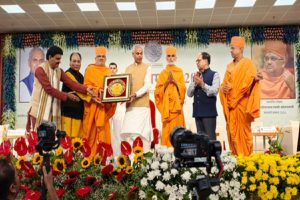 Bhadreshdas, the first Sanskrit work to receive an award in 22 years, has been honoured!