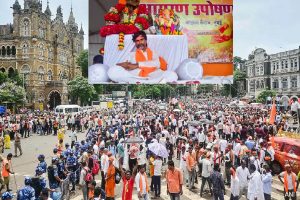 Big-success-in-Maratha-reservation-movement-government-accepted-six-demands!