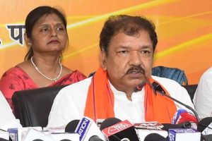 Bihar-BJPs-question-Congresss-attempt-to-save-its-sinking-boat!