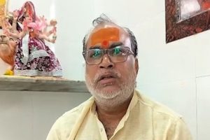 Chant-the-name-of-your-favorite-deity-during-the-lunar-eclipse-sutak-period-you-will-receive-blessings-Pandit-Vivek-Mishra!