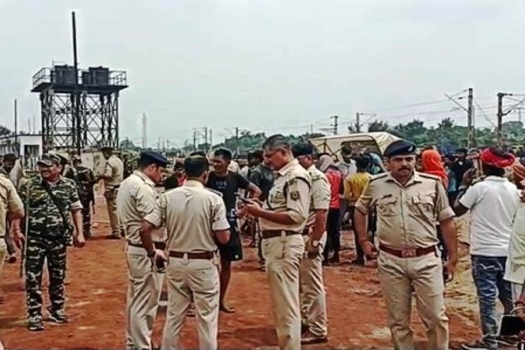 बोकारो रेलवे साइडिंग पर अपराधियों की फायरिंग, ट्रक चालक घायल!