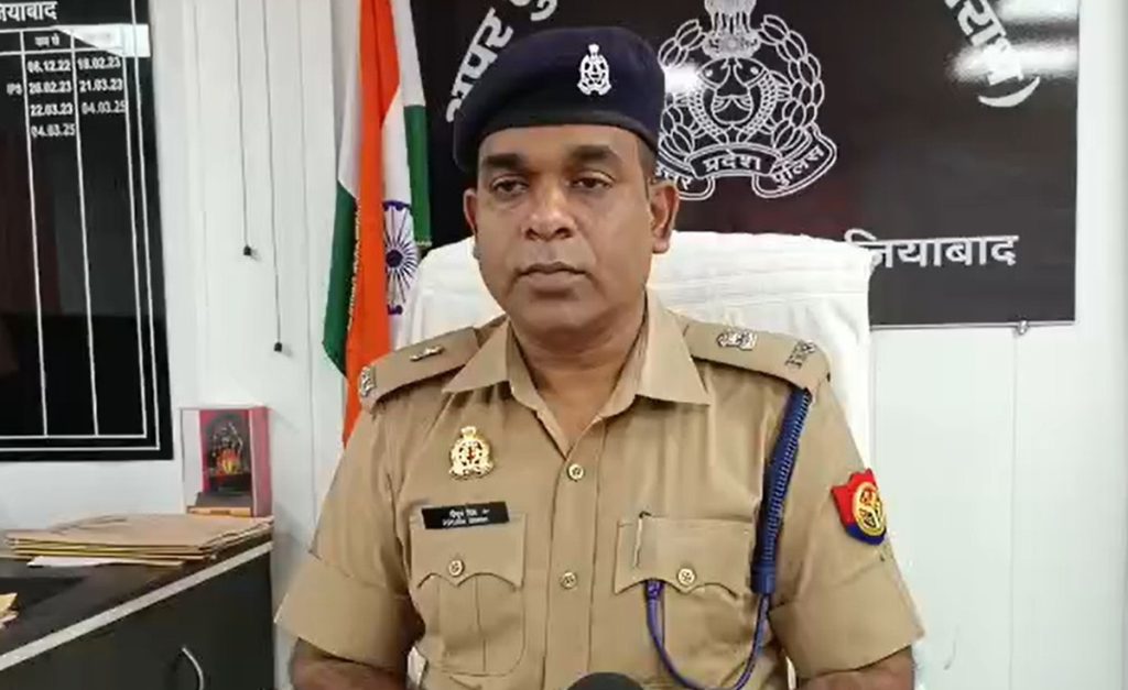 गाजियाबाद में 3 साइबर ठग गिरफ्तार, 19 राज्यों में 136 वारदातों को दिया अंजाम!