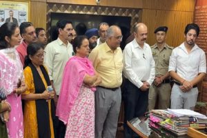 Landslide-causes-devastation-in-Kullu-Akhara-Bazaar-rehabilitation-plan-for-displaced-people-is-necessary!