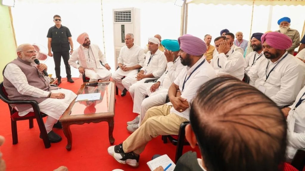 पीएम मोदी ने किया हवाई सर्वेक्षण, 1,600 करोड़ रुपये की अतिरिक्त मदद का ऐलान!