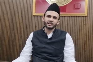 SP-MP-surrounded-Mumbai-BJP-President-said-the-public-will-answer!