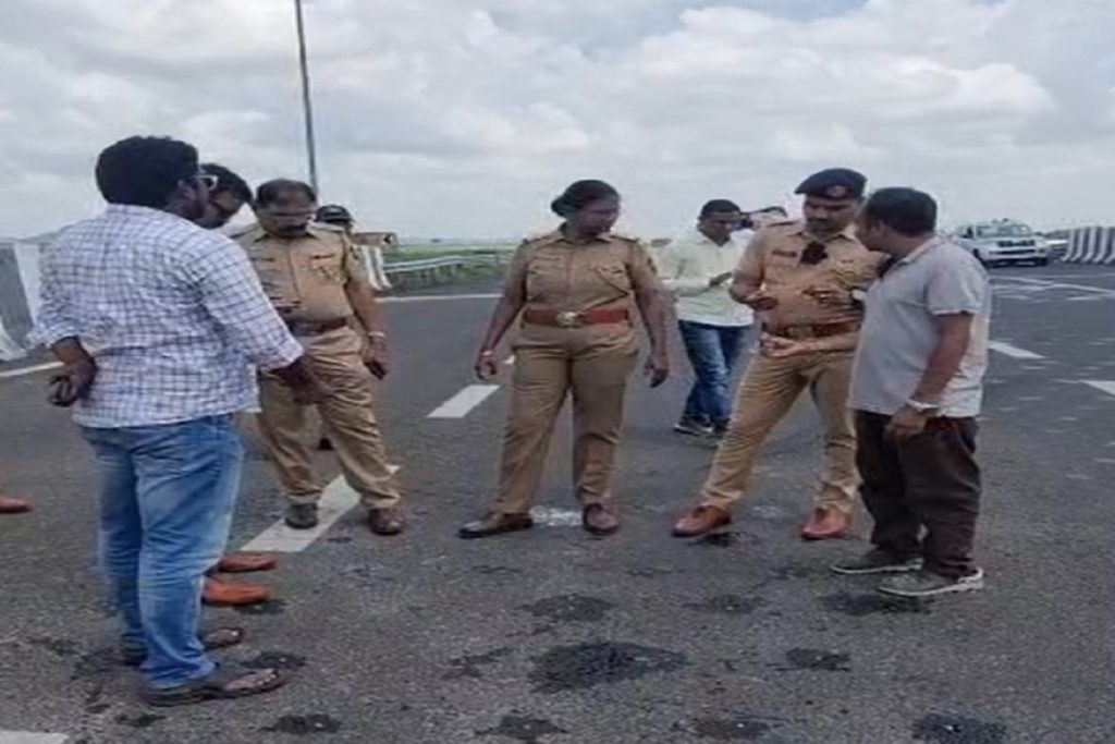 समृद्धि महामार्ग पर ‘कीलें’ नहीं, चल रहा रखरखाव का कार्य: पुलिस!