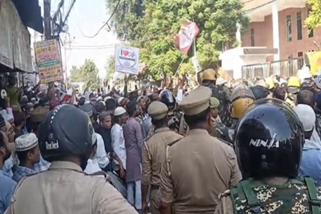 यूपी: ‘आई लव मोहम्मद’ विवाद बाद बरेली में 48 घंटे टेलीकॉम सेवाएं बंद!