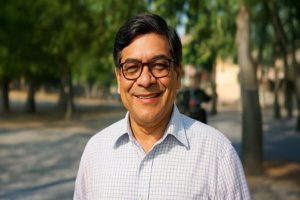 Virendra-Da-the-carefree-poet-of-Hindi-literature-whose-words-became-the-voice-of-the-common-man!